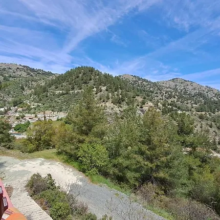 Mountain View 2br House With Garden & Free Parking Ioannis Ylation Saranti *