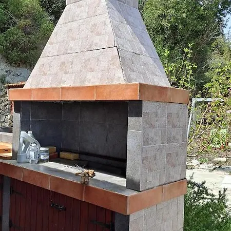 Mountain View 2br House With Garden & Free Parking Ioannis Ylation Saranti * Nicosia