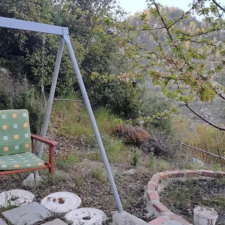 Mountain View 2br House With Garden & Free Parking Ioannis Ylation Saranti * نيقوسيا