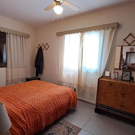 Mountain View 2br House With Garden & Free Parking Ioannis Ylation Saranti بيت للعطل