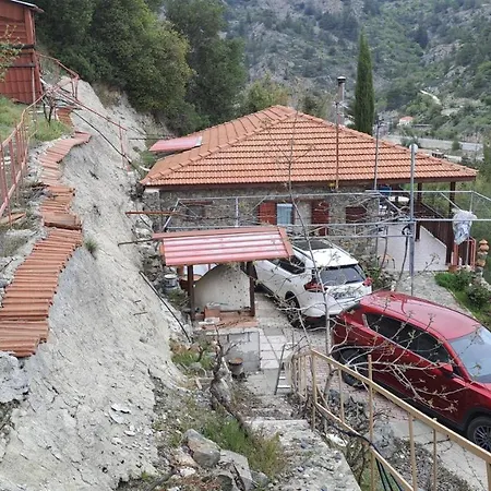 Mountain View Ioannis Ylation Saranti بيت للعطل *
