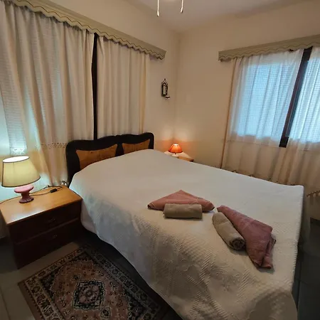 Mountain View 2br House With Garden & Free Parking Ioannis Ylation Saranti * Λευκωσία