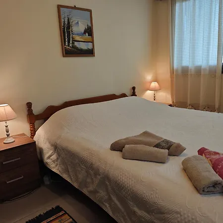 Ferienhaus Mountain View 2br House With Garden & Free Parking Ioannis Ylation Saranti