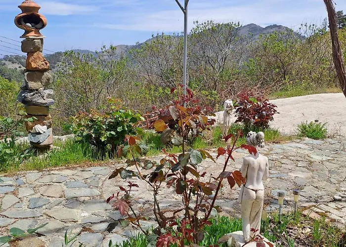 Mountain View 2br House With Garden & Free Parking Ioannis Ylation Saranti Λευκωσία