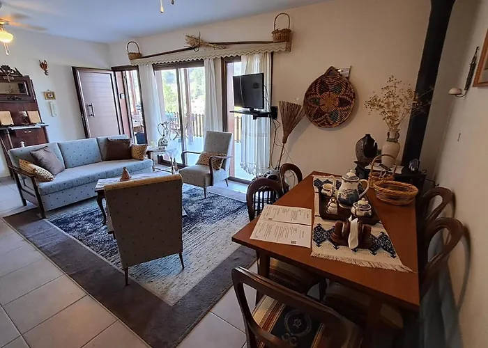 Mountain View 2br House With Garden & Free Parking Ioannis Ylation Saranti * Nicosie